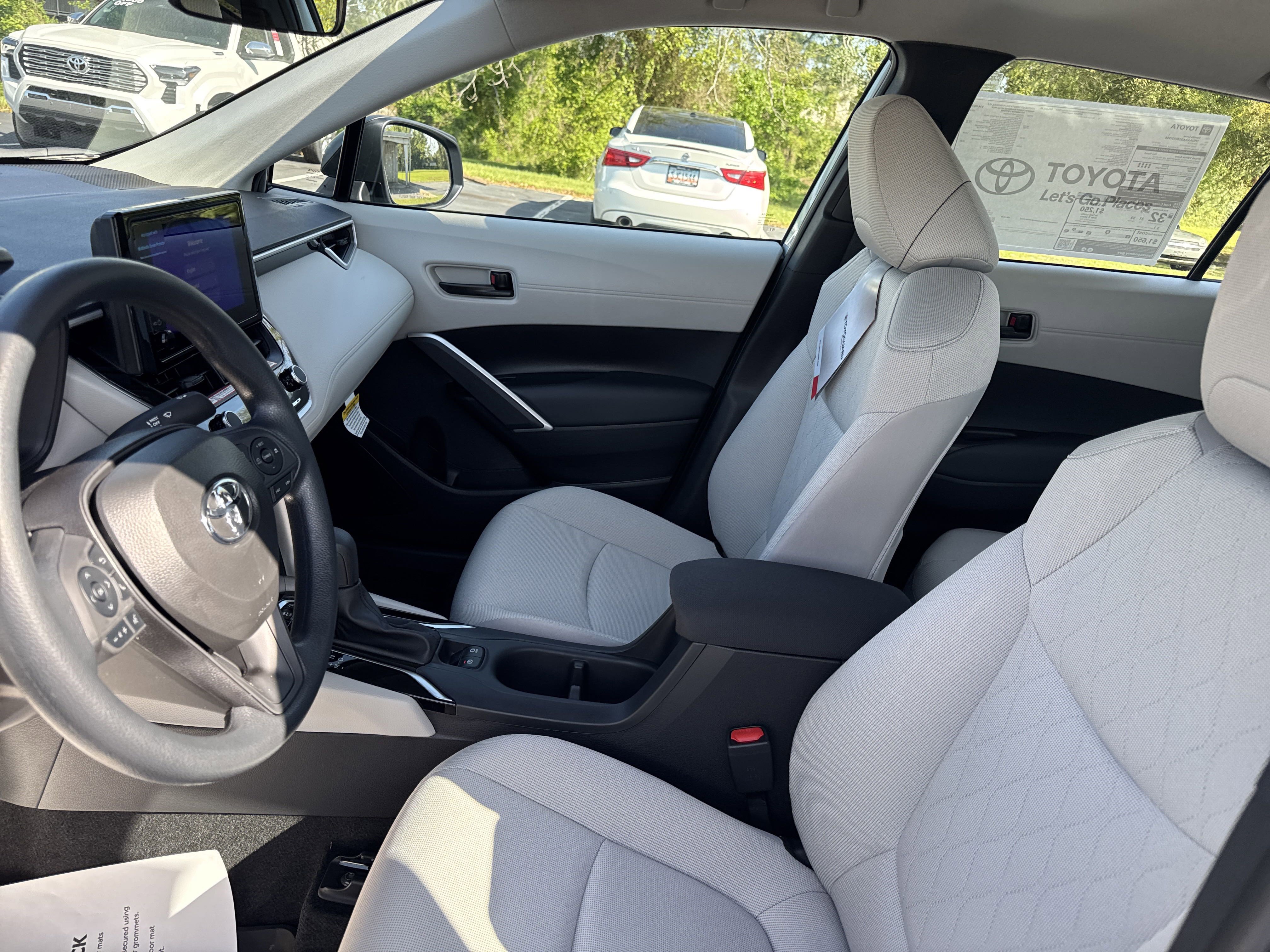 New 2025 Toyota Corolla Cross L FWD image 13