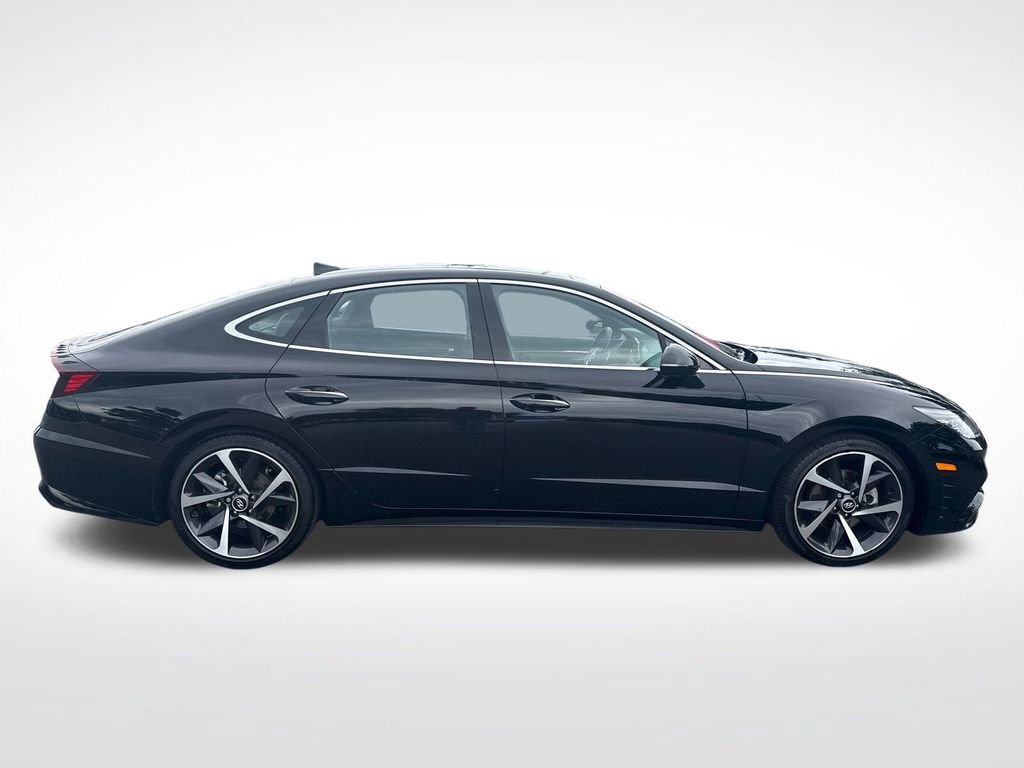 Certified 2023 Hyundai Sonata SEL Plus FWD image 6