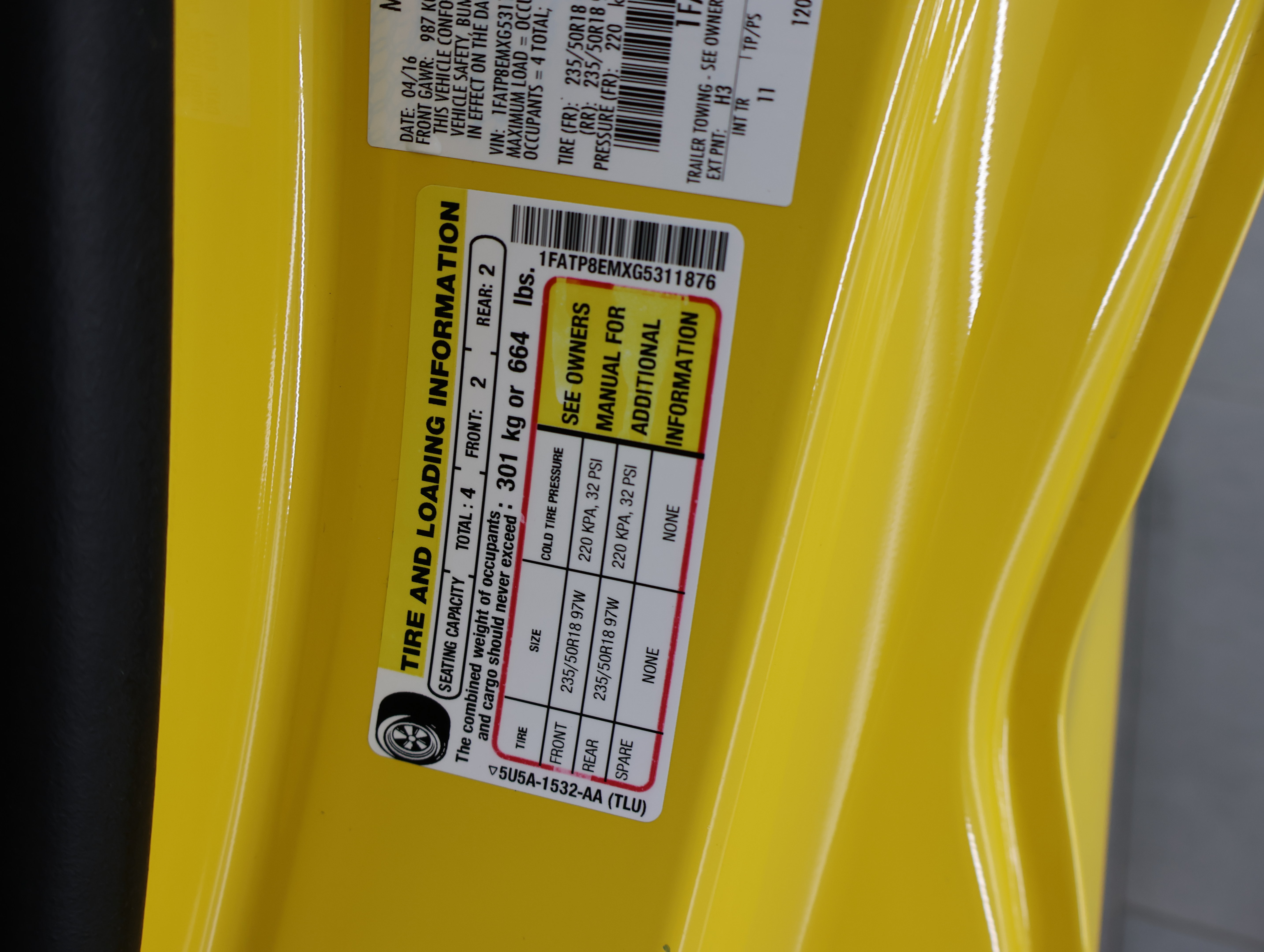 Used 2016 Ford Mustang Convertible w/ Equipment Group 051A RWD image 47