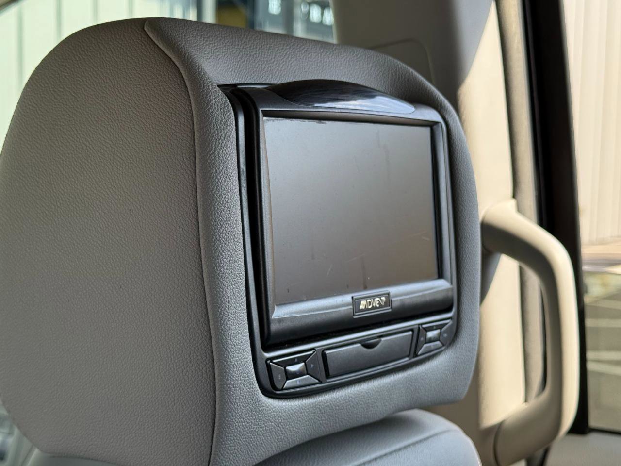 Used 2017 Toyota Sienna XLE w/ XLE Navigation Package image 20