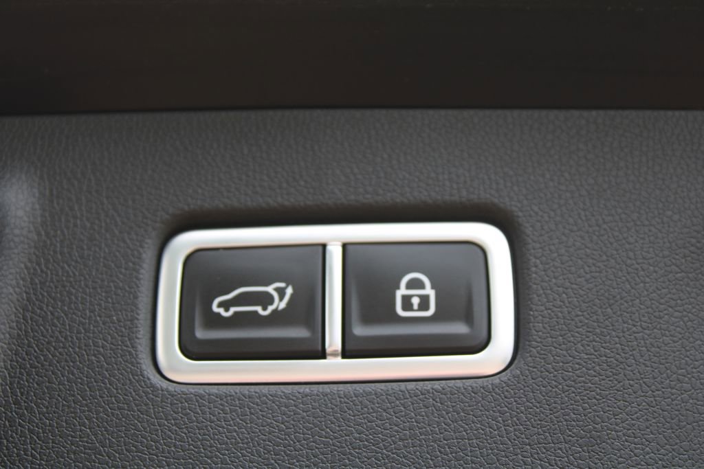 Certified 2023 Kia Sorento SX AWD/4WD image 12