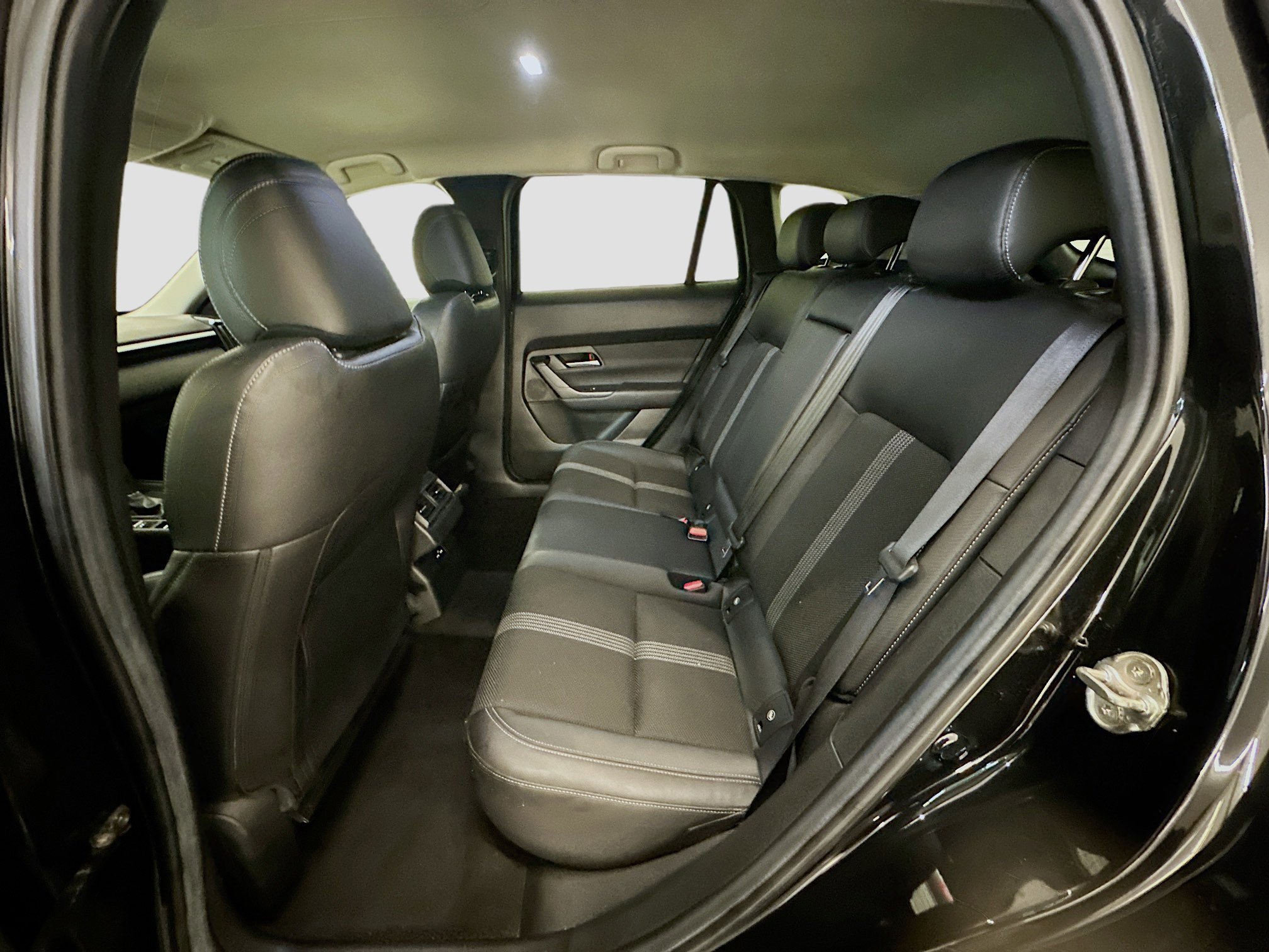 Used 2024 MAZDA CX-50 AWD 2.5 S w/ Preferred Package image 28