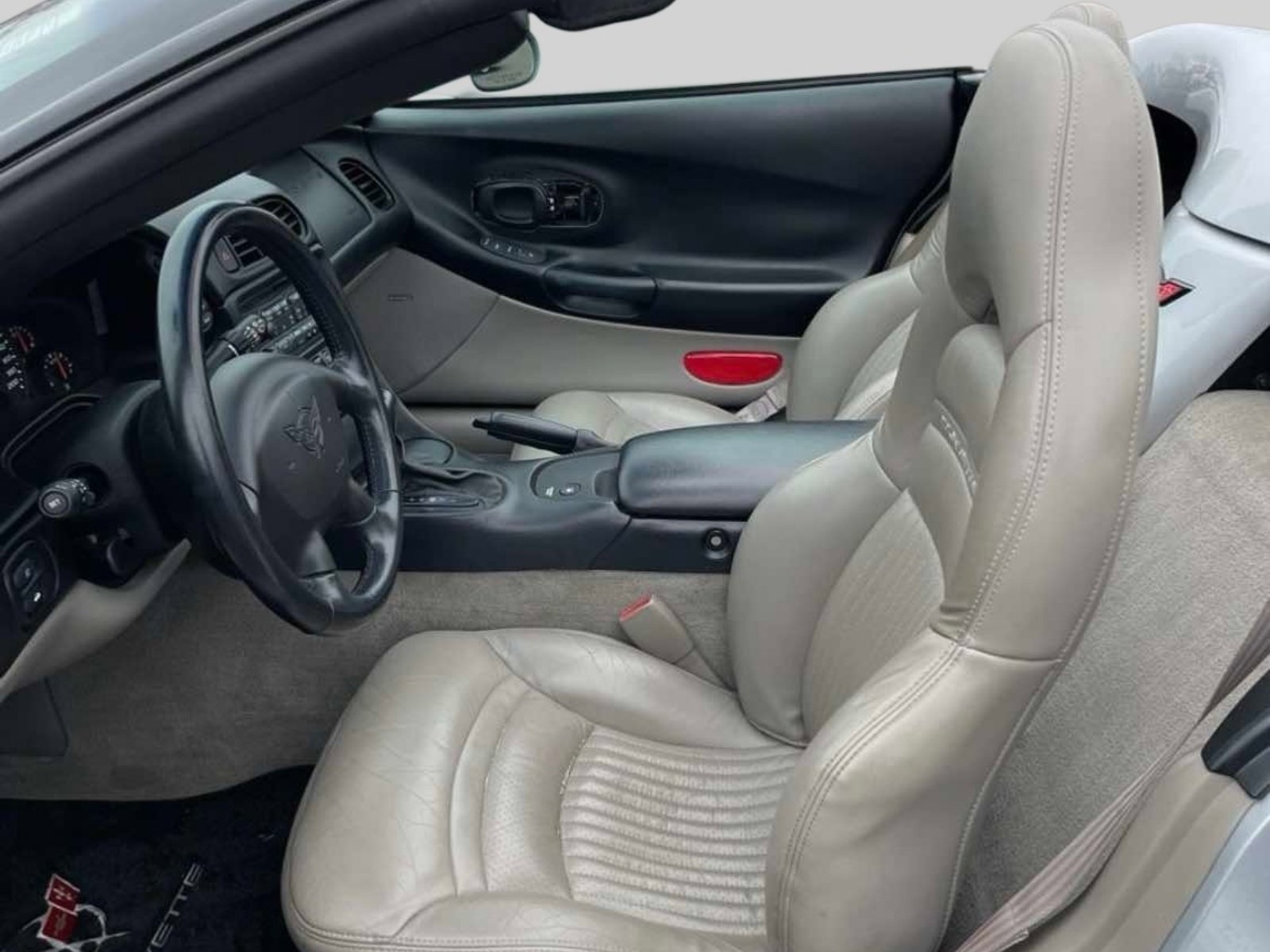 Used 1999 Chevrolet Corvette Convertible w/ Memory Pkg image 7