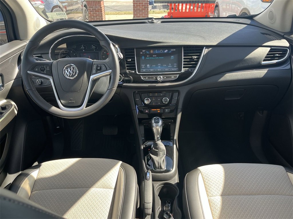 Used 2021 Buick Encore Preferred w/ Safety Package image 29