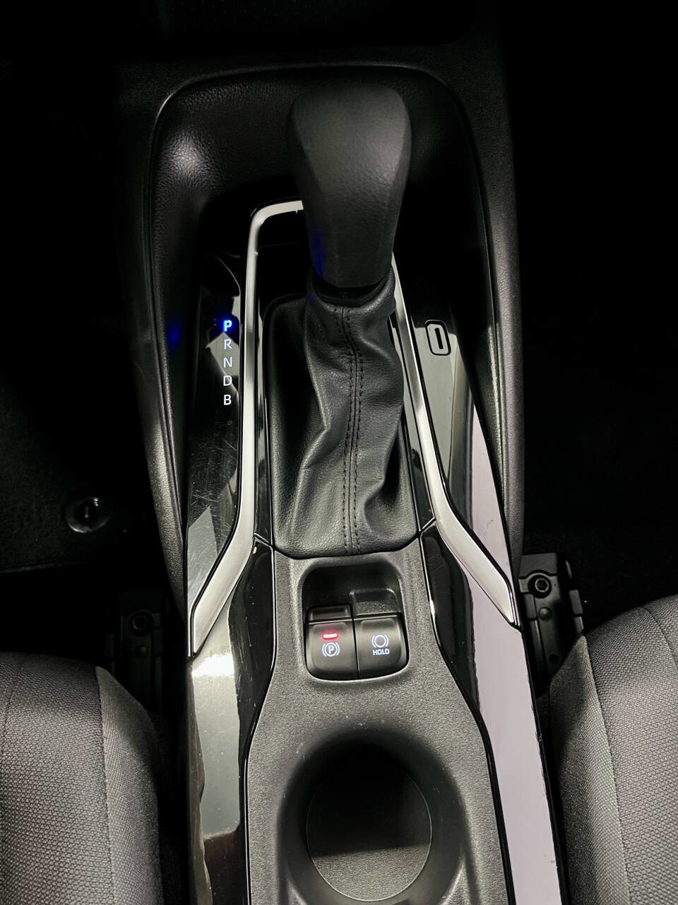 Used 2020 Toyota Corolla LE image 12
