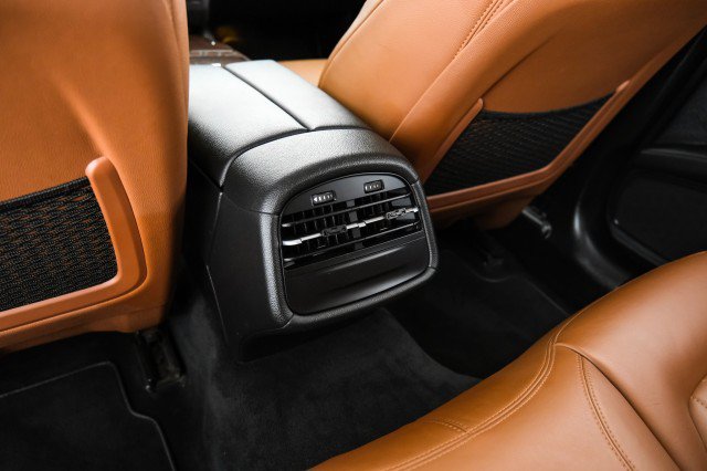 Used 2014 Maserati Ghibli S Q4 AWD/4WD image 38