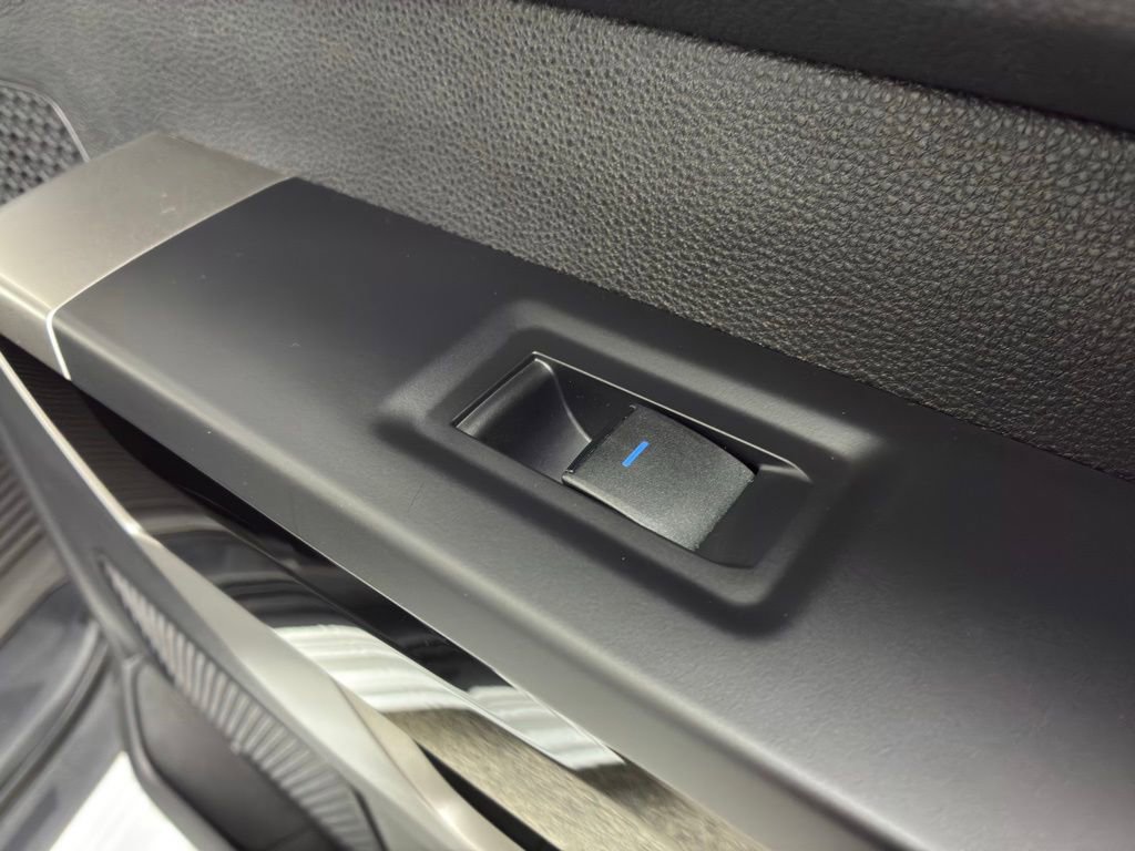 Used 2023 Toyota Tundra Limited image 45