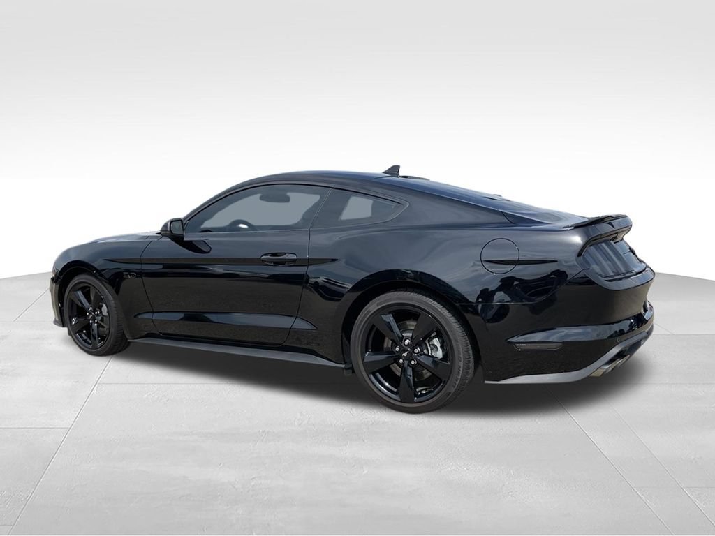Used 2023 Ford Mustang GT Premium w/ Equipment Group 401A RWD image 6