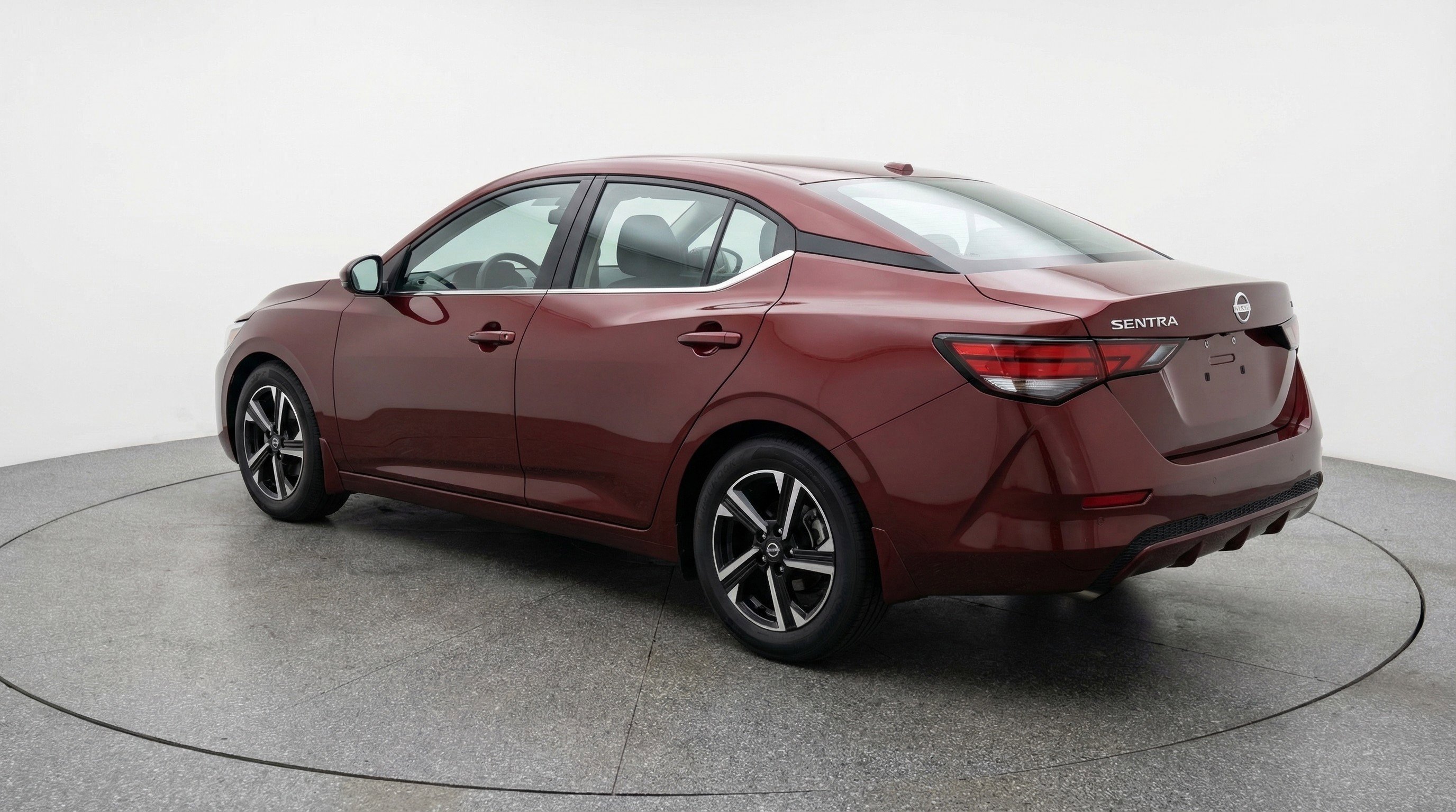 Used 2025 Nissan Sentra SV FWD image 6