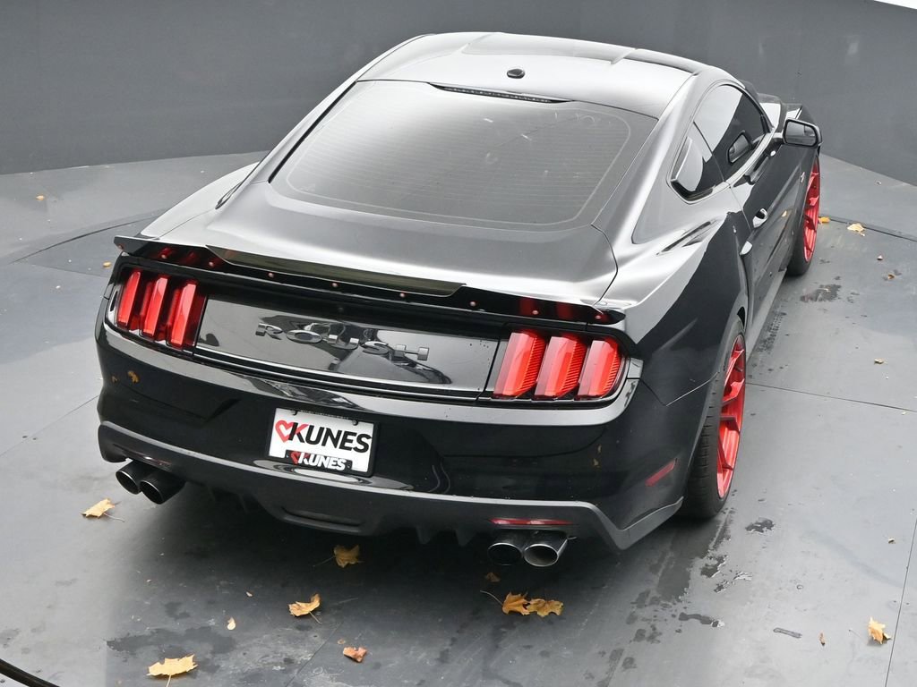 Used 2017 Ford Mustang GT Premium w/ GT Performance Package image 36