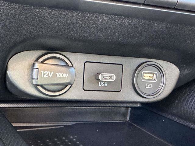 Certified 2023 Hyundai Elantra SEL w/ Convenience Package image 22