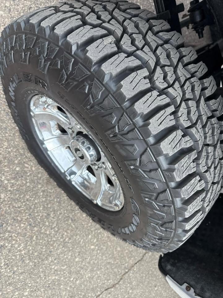 Used 2004 Ford F350 XL image 9