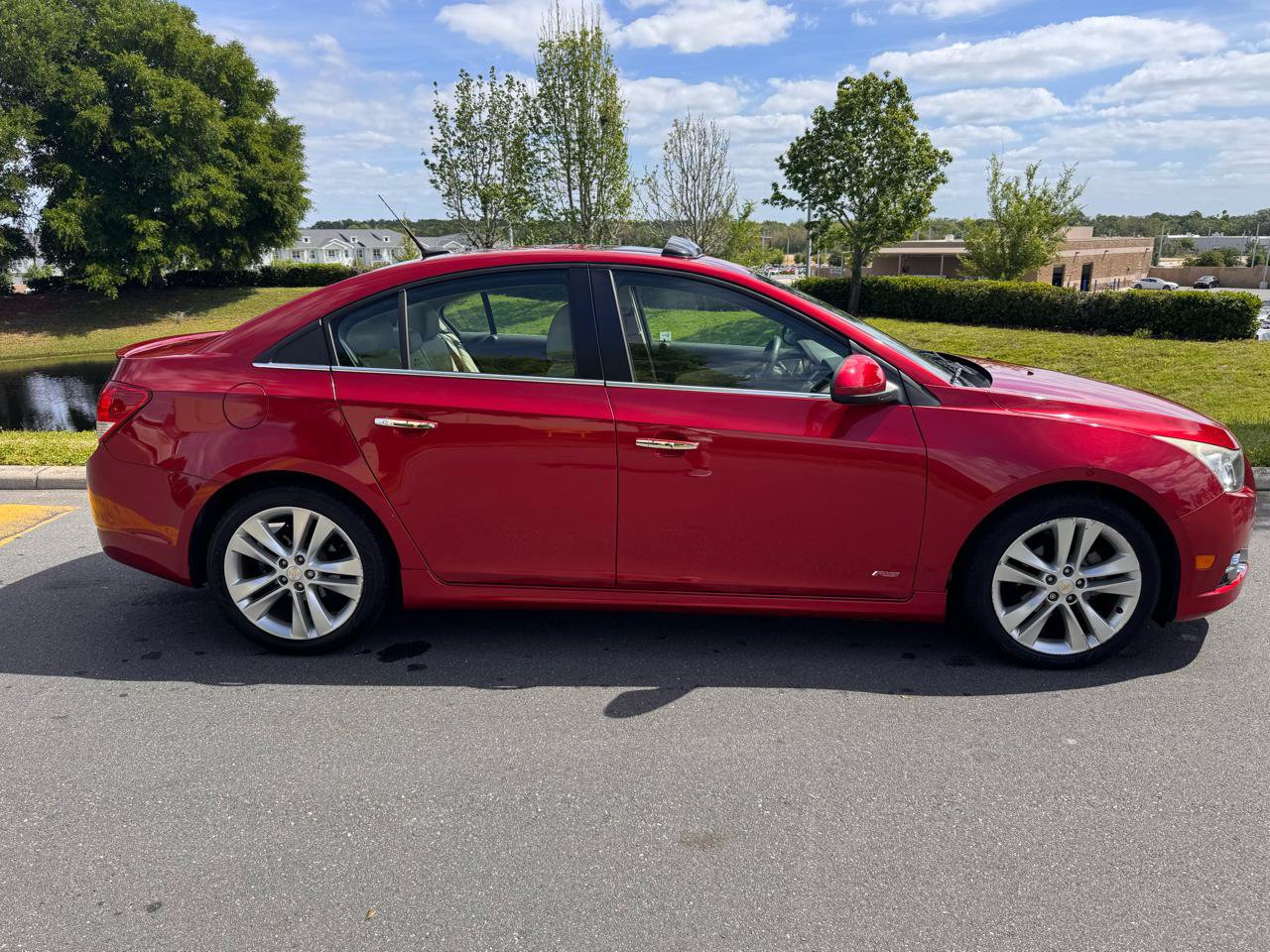 Used 2011 Chevrolet Cruze LTZ w/ RS Package FWD image 35
