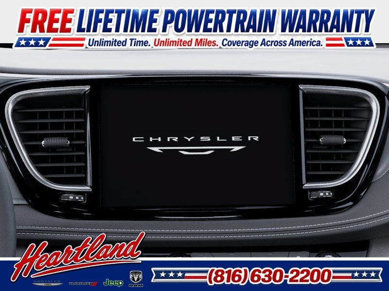 New 2027 Chrysler Pacifica Select w/ Family Tech Group AWD/4WD image 18