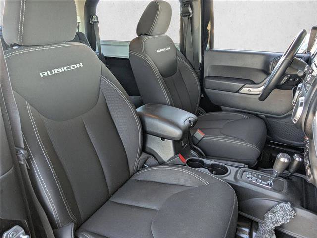 Used 2015 Jeep Wrangler Rubicon w/ Power Convenience Group image 19