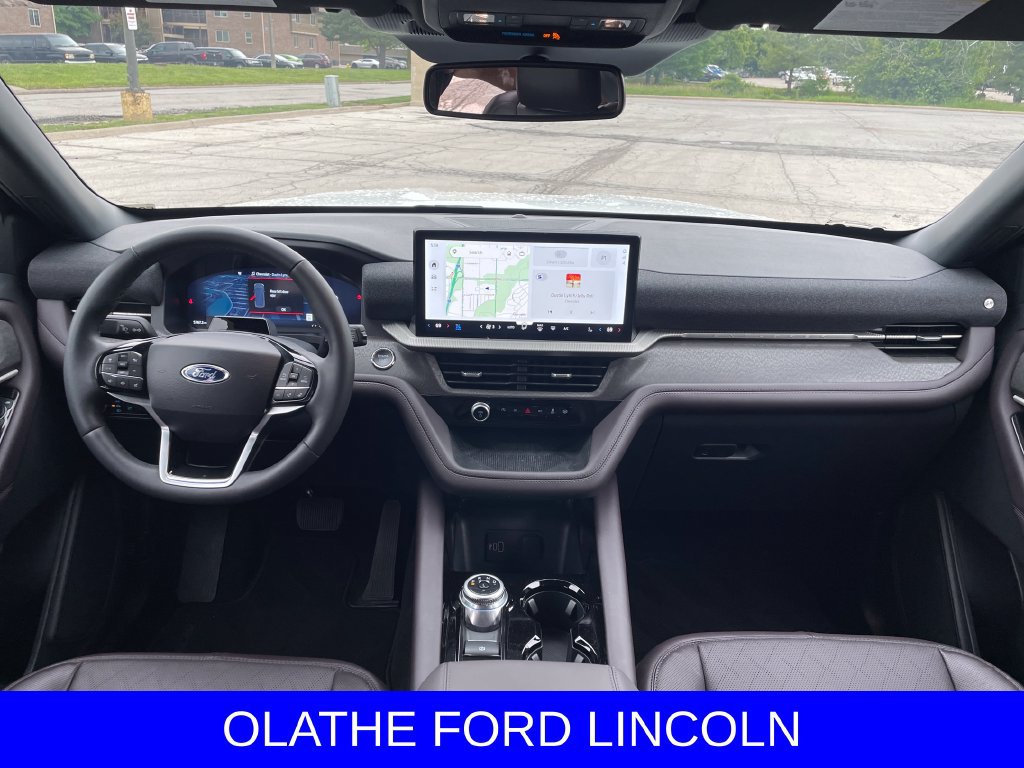 New 2026 Ford Explorer Platinum AWD/4WD image 13