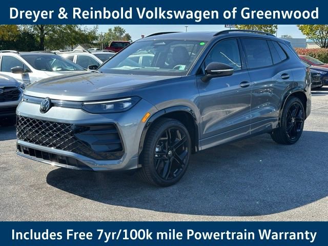 New 2025 Volkswagen Tiguan SE R-Line image 3