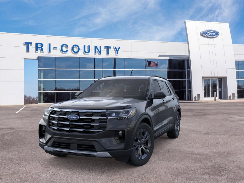 New 2026 Ford Explorer Active w/ Active Comfort Package AWD/4WD image 2