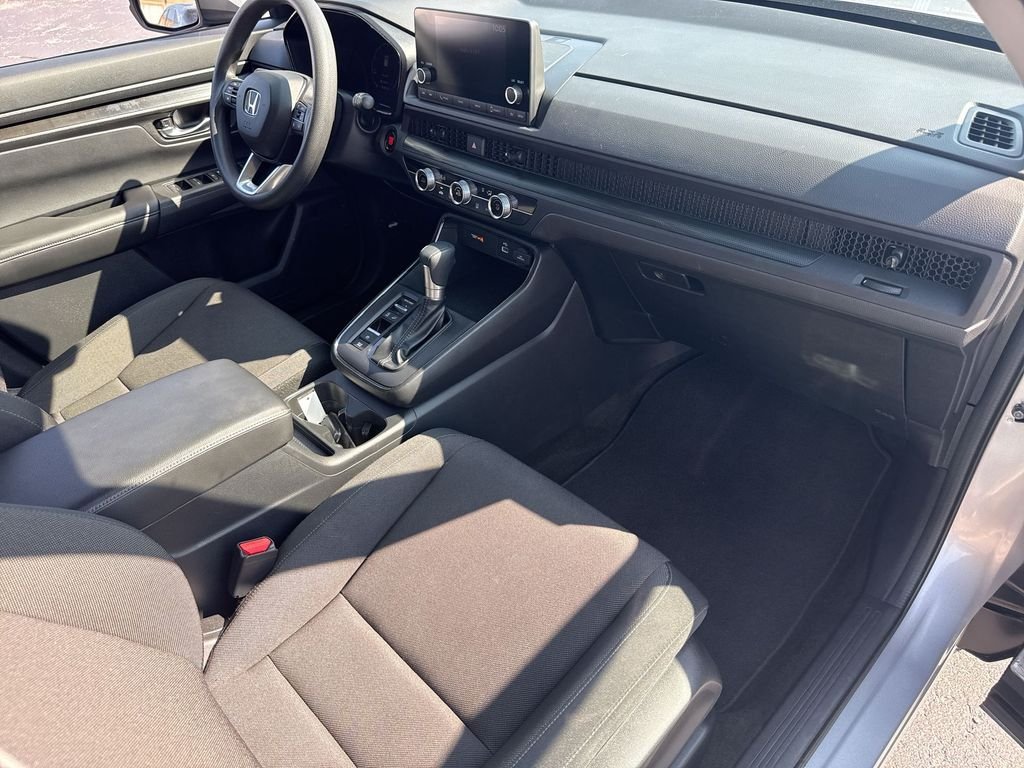 Used 2025 Honda CR-V LX image 62