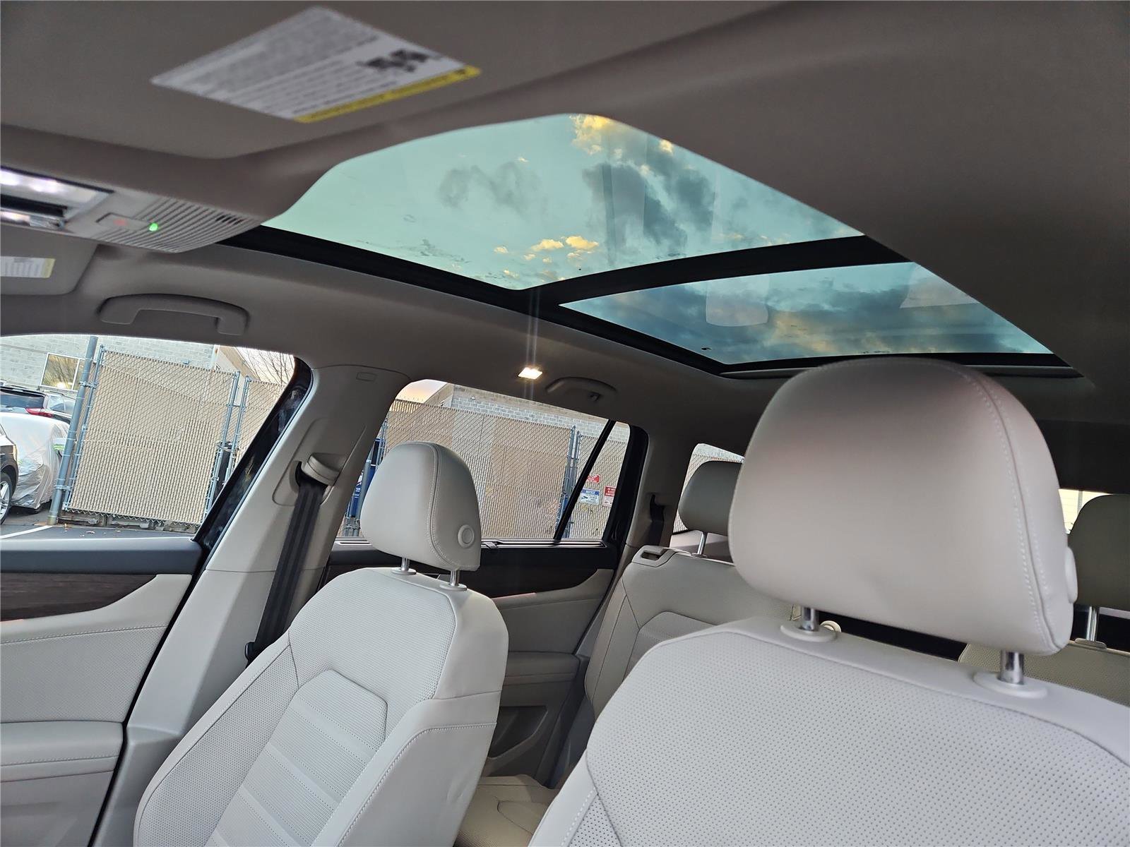 New 2026 Volkswagen Atlas SEL image 21