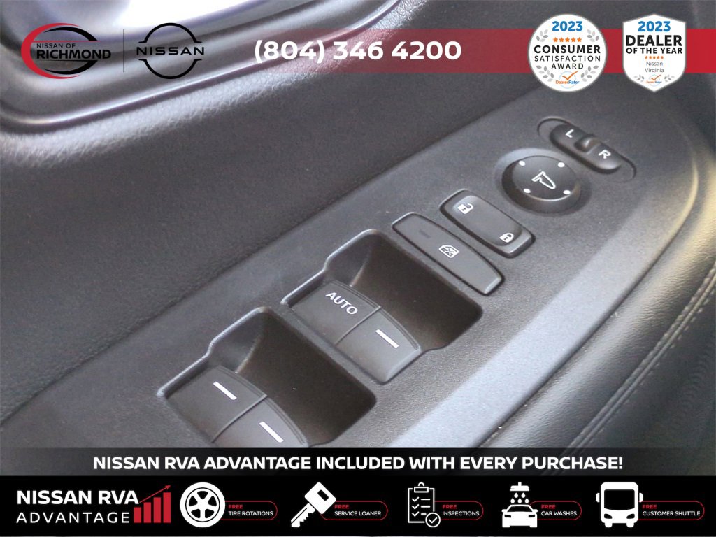 Used 2025 Honda HR-V LX image 23