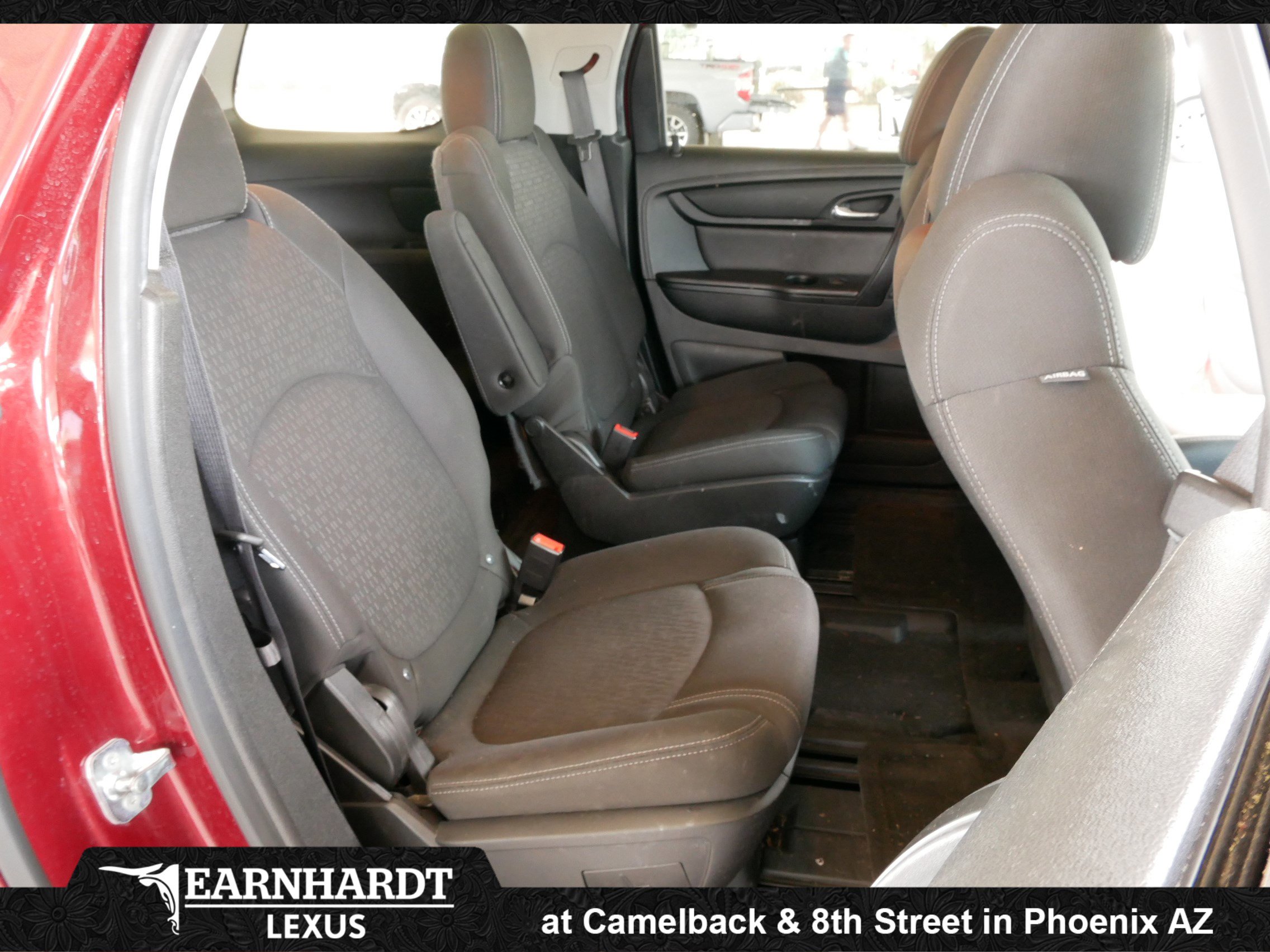 Used 2016 GMC Acadia SLE image 3