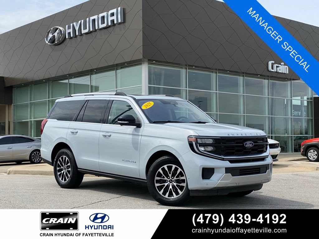 Used 2025 Ford Expedition Platinum AWD/4WD image 1