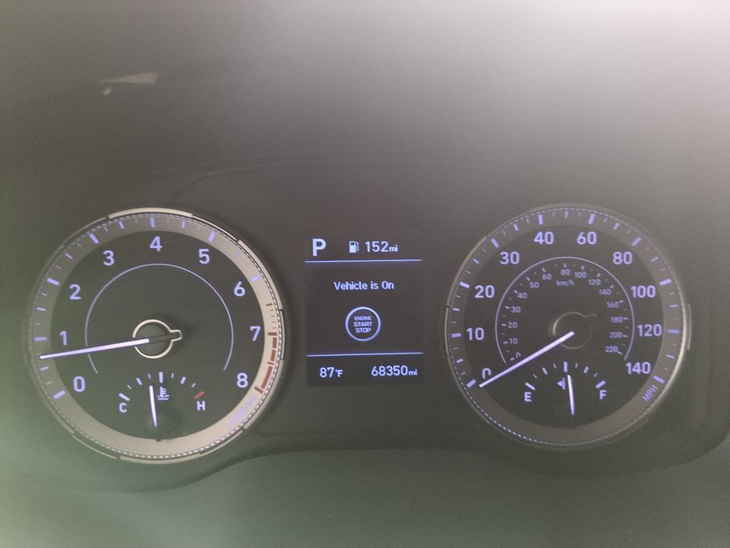 Used 2021 Hyundai Venue FWD image 18