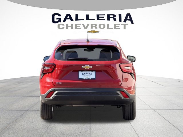 New 2026 Chevrolet Trax LS w/ LS Convenience Package FWD image 6