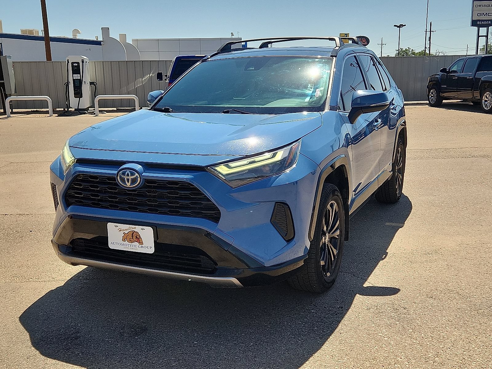 Used 2023 Toyota RAV4 SE