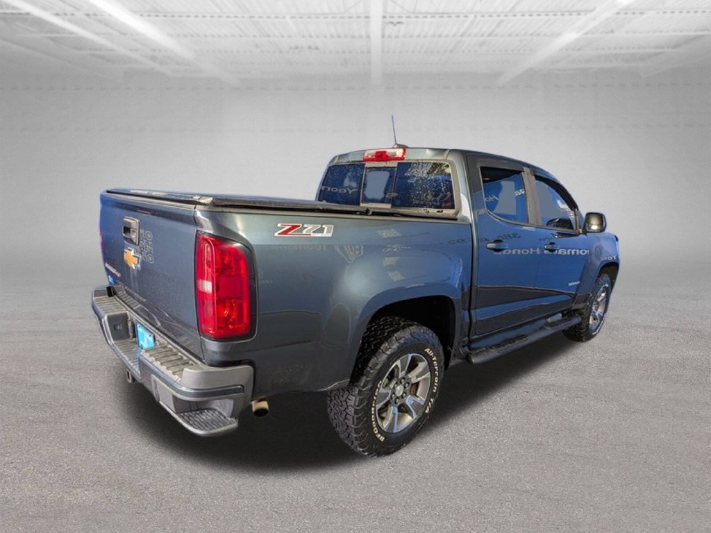 Used 2017 Chevrolet Colorado Z71 AWD/4WD image 5