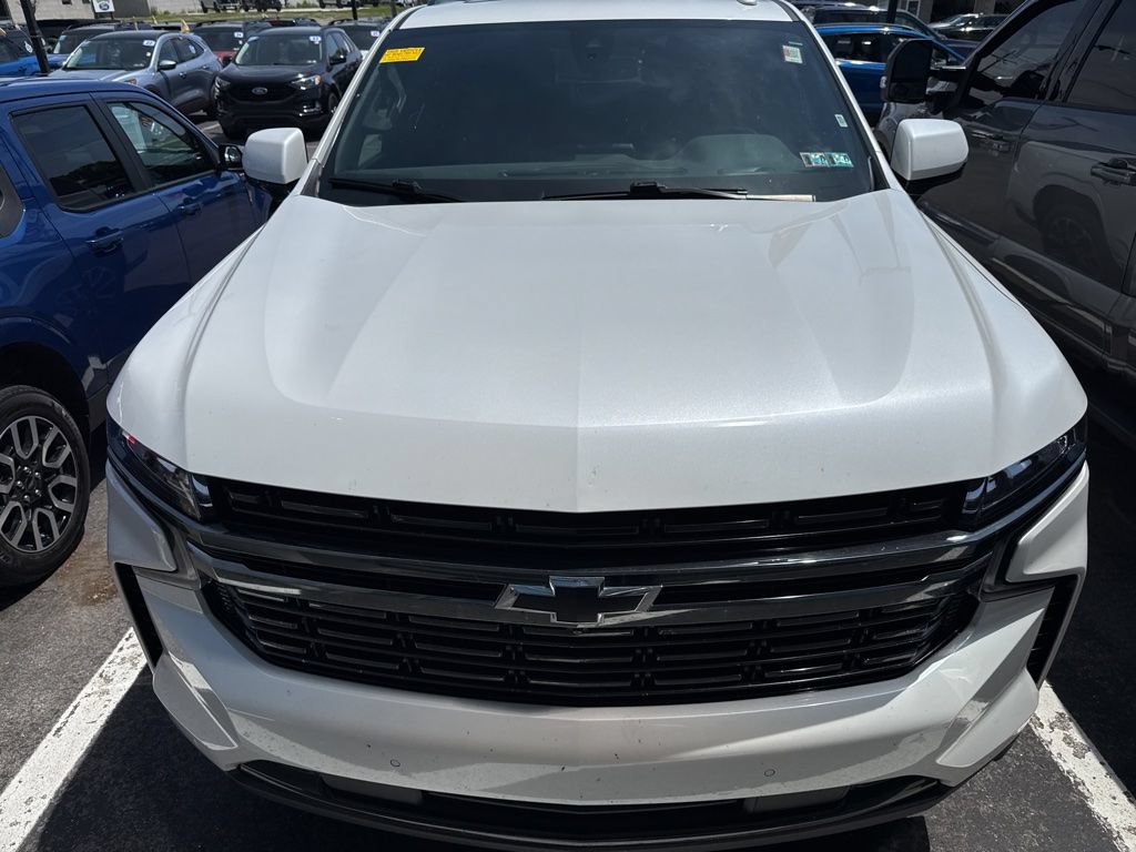 Used 2022 Chevrolet Tahoe RST w/ Sport Performance Package AWD/4WD image 2