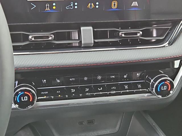 New 2027 Chevrolet Equinox RS w/ Safety and Technology Package FWD image 18