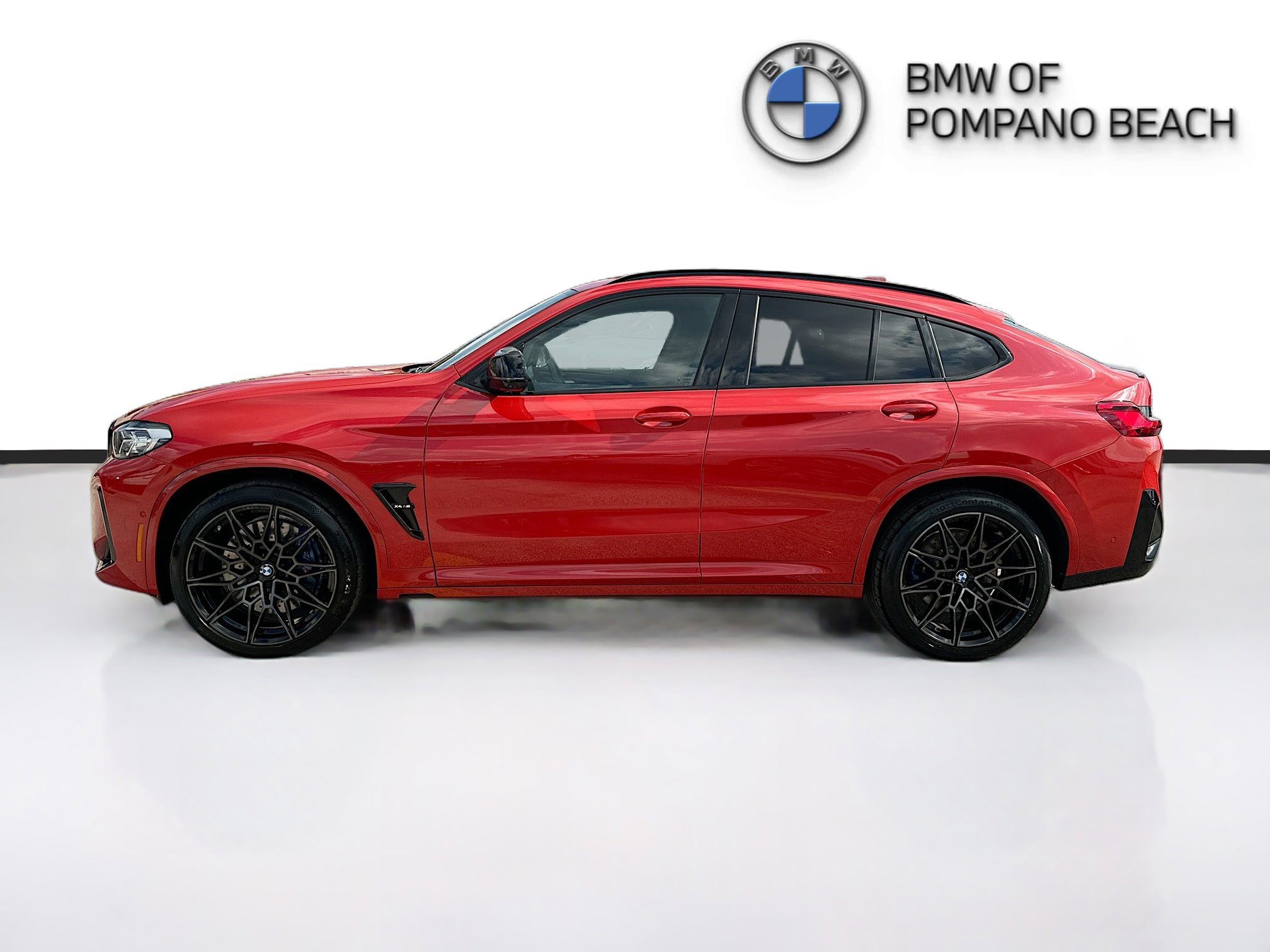 Used 2025 BMW X4 M w/ Competition Package image 4