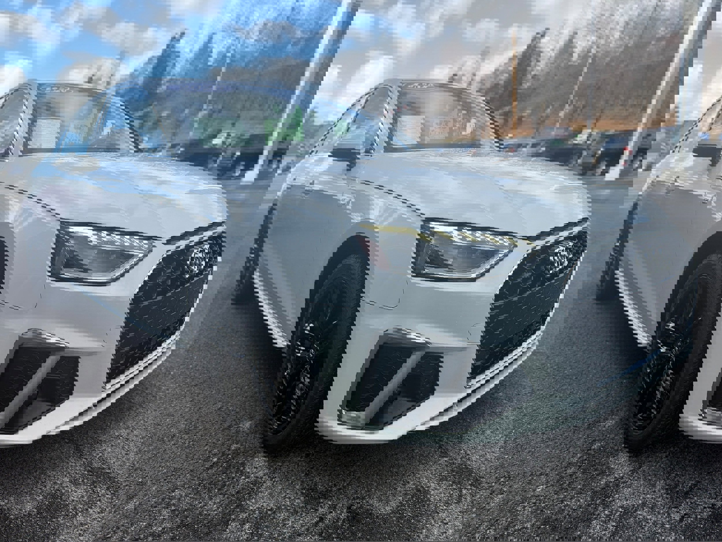 Used 2020 Audi A4 2.0T Premium Plus w/ Premium Plus Package image 5