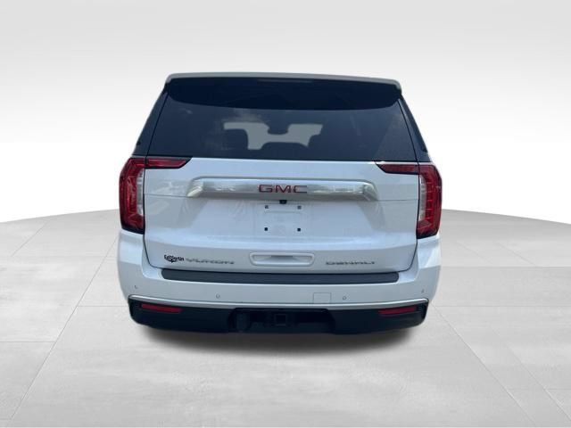 Used 2024 GMC Yukon Denali w/ LPO, Floor Liner Package AWD/4WD image 6