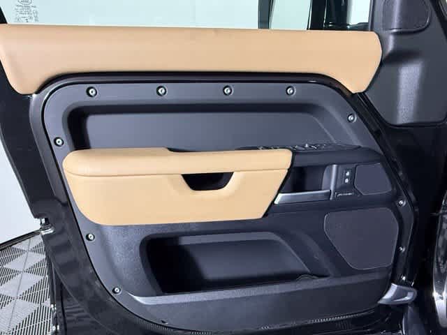 New 2026 Land Rover Defender 110 S AWD/4WD image 20