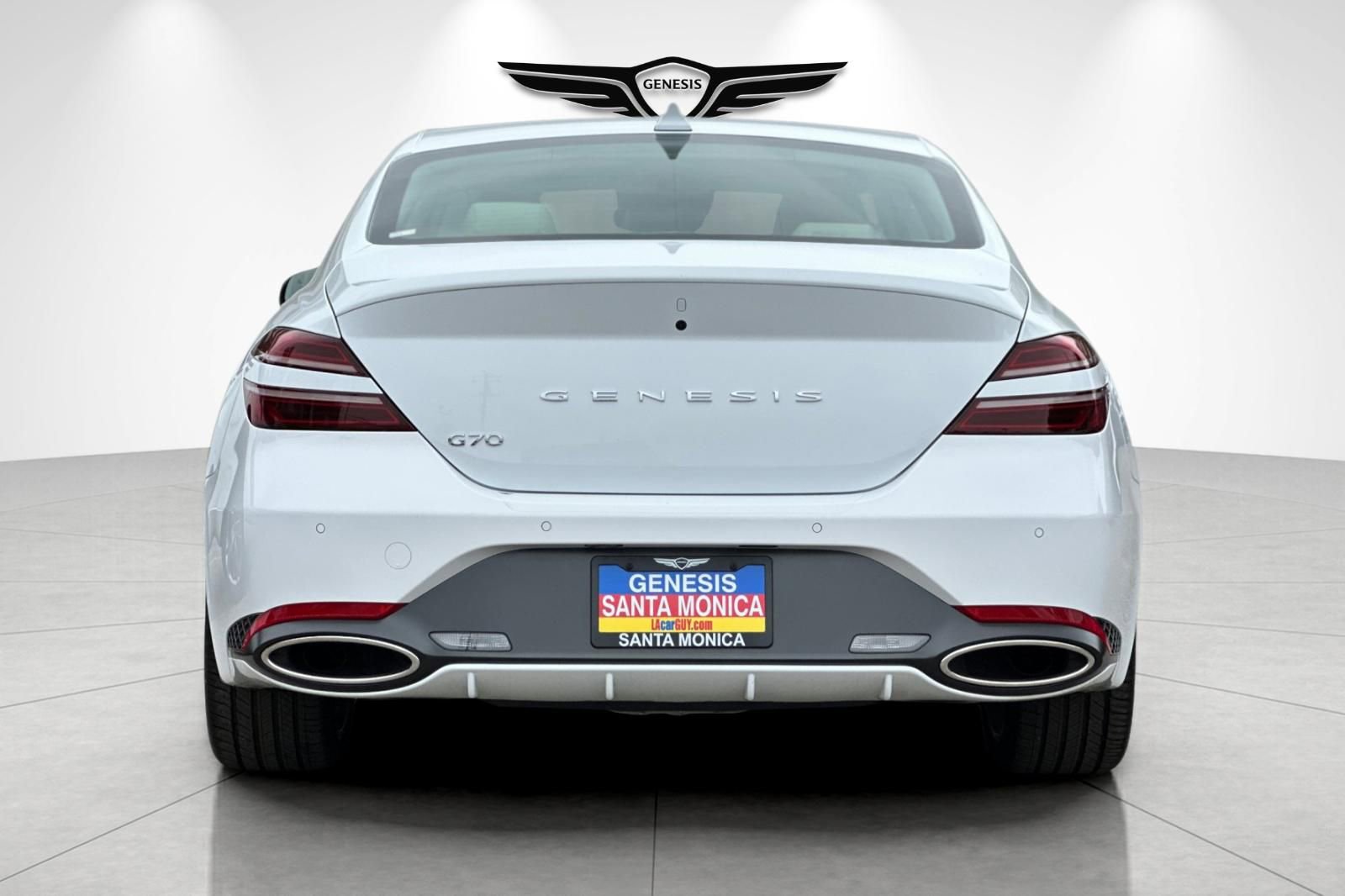 Used 2026 Genesis G70 2.5T Prestige image 6