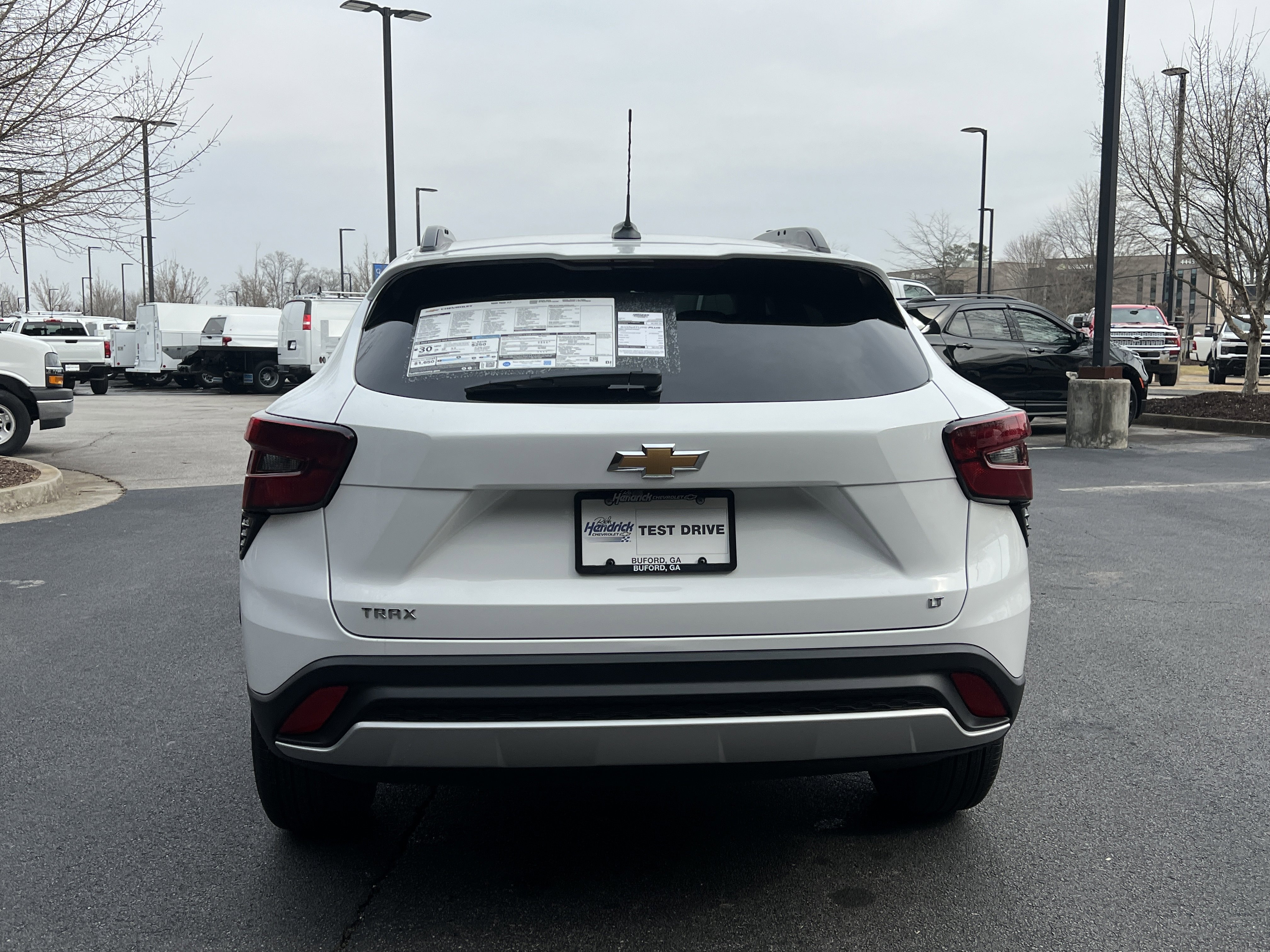 New 2026 Chevrolet Trax LT w/ Sunroof Package image 8