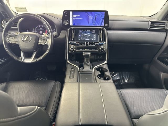 Used 2024 Lexus LX 600 4WD w/ Luxury Package image 27