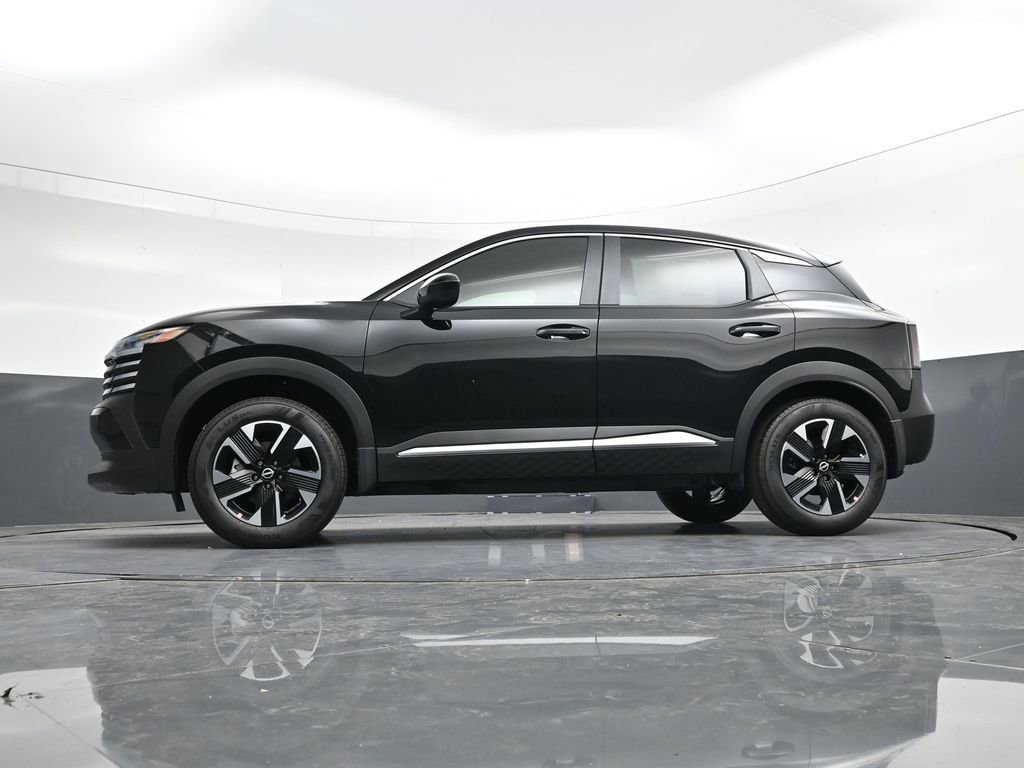 Certified 2025 Nissan Kicks SV image 34