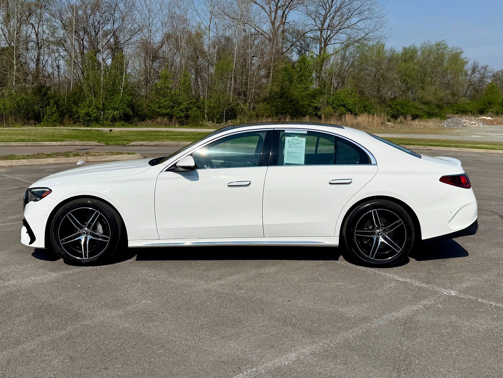 Used 2025 Mercedes-Benz E 350 Sedan image 7