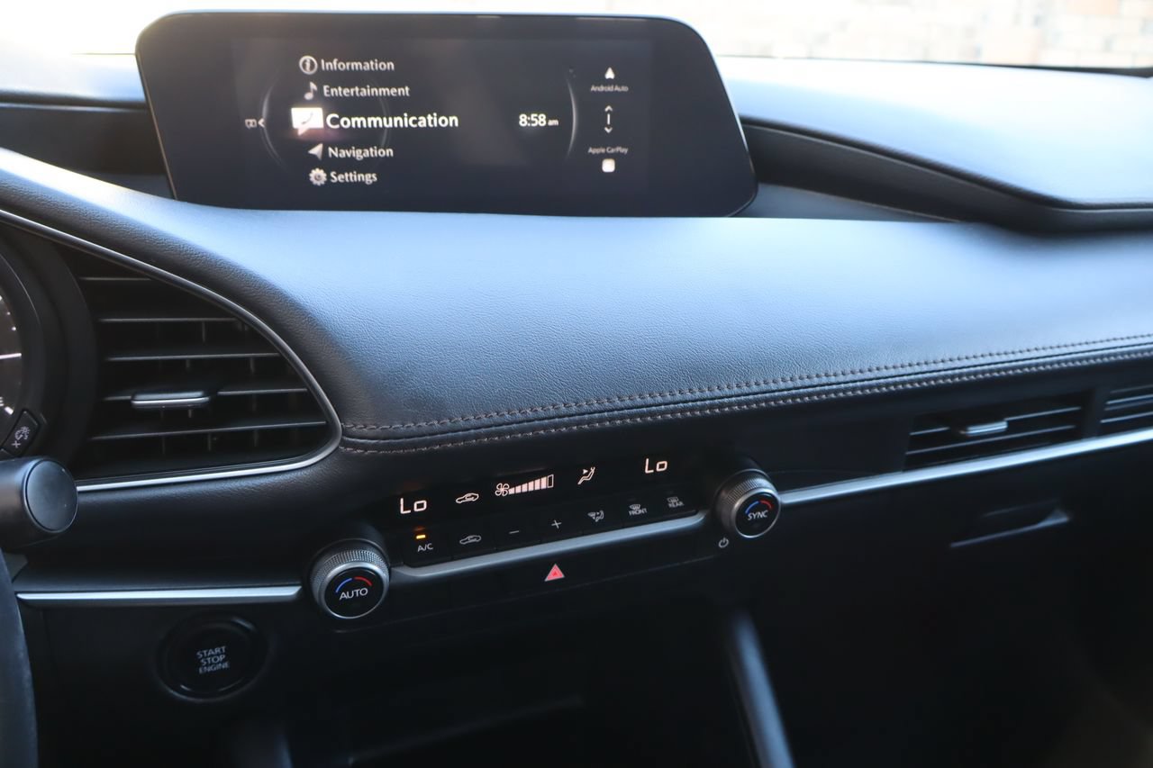Used 2024 MAZDA MAZDA3 s FWD image 6