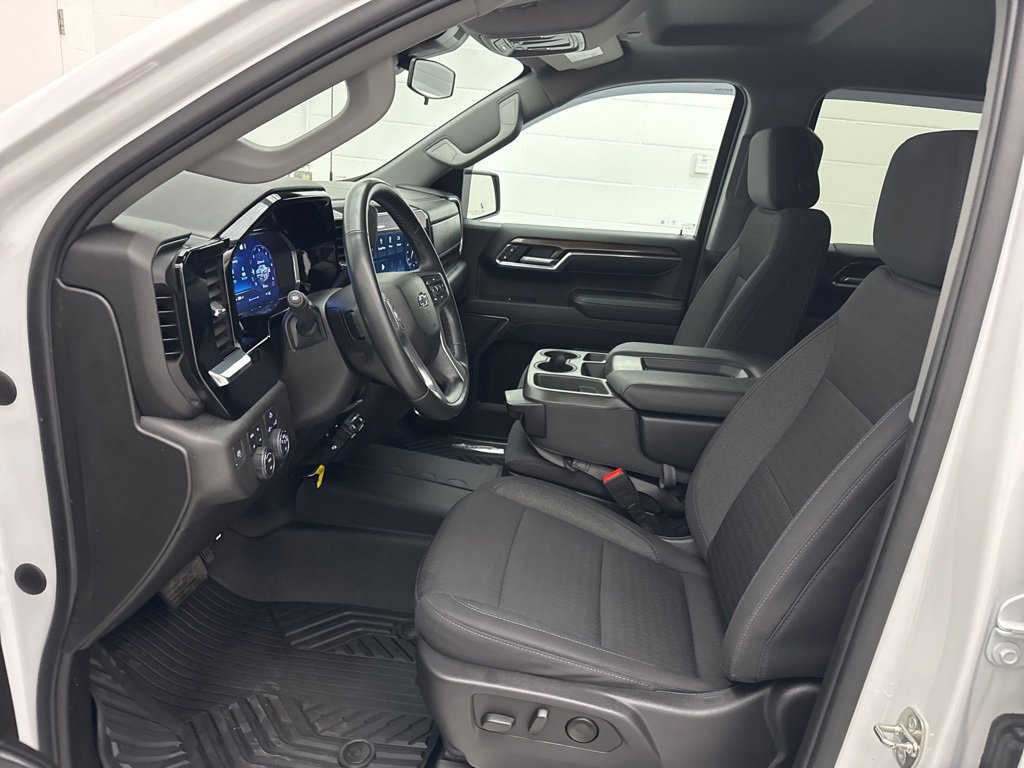 Used 2023 Chevrolet Silverado 1500 RST image 25