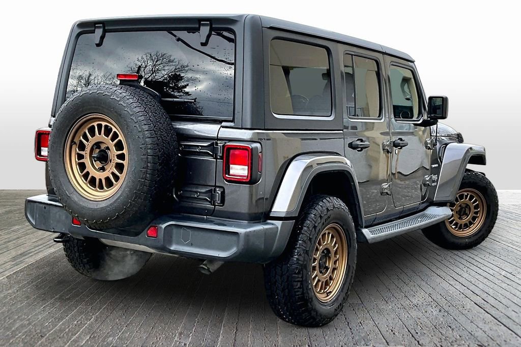 Used 2019 Jeep Wrangler Unlimited Sahara image 9