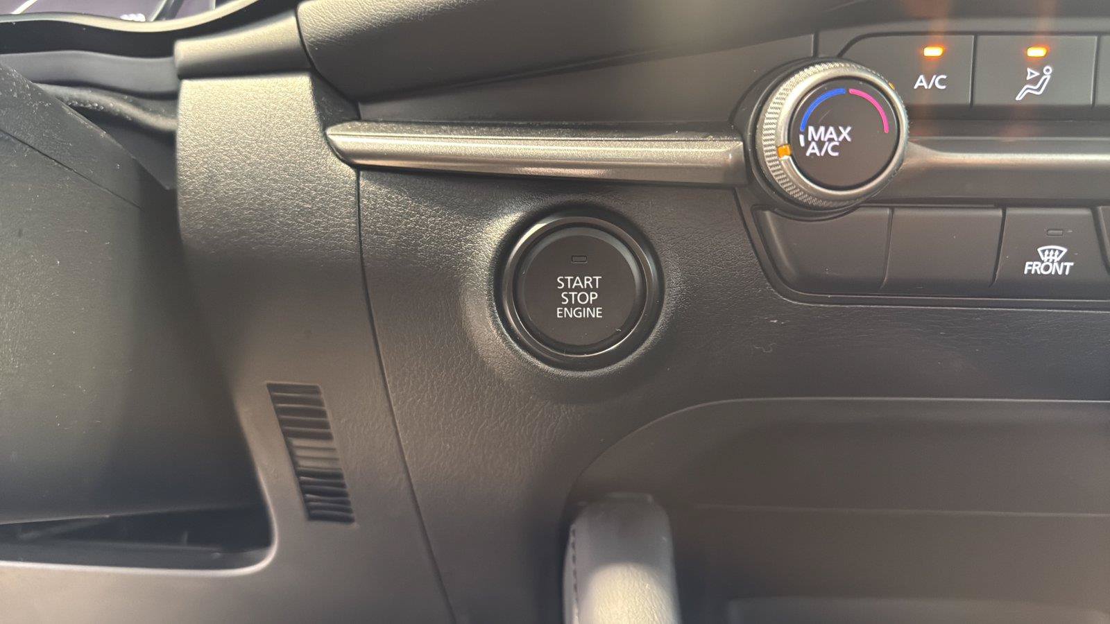 Used 2025 MAZDA MAZDA3 s FWD image 26