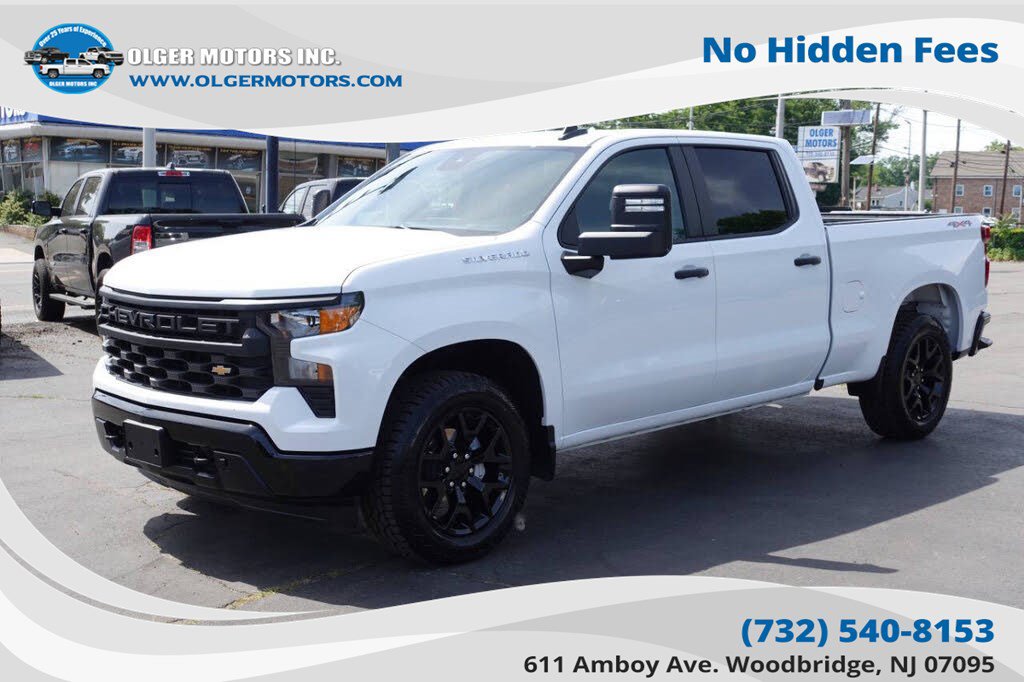 Used 2024 Chevrolet Silverado 1500 W/T w/ WT Value Package AWD/4WD image 1