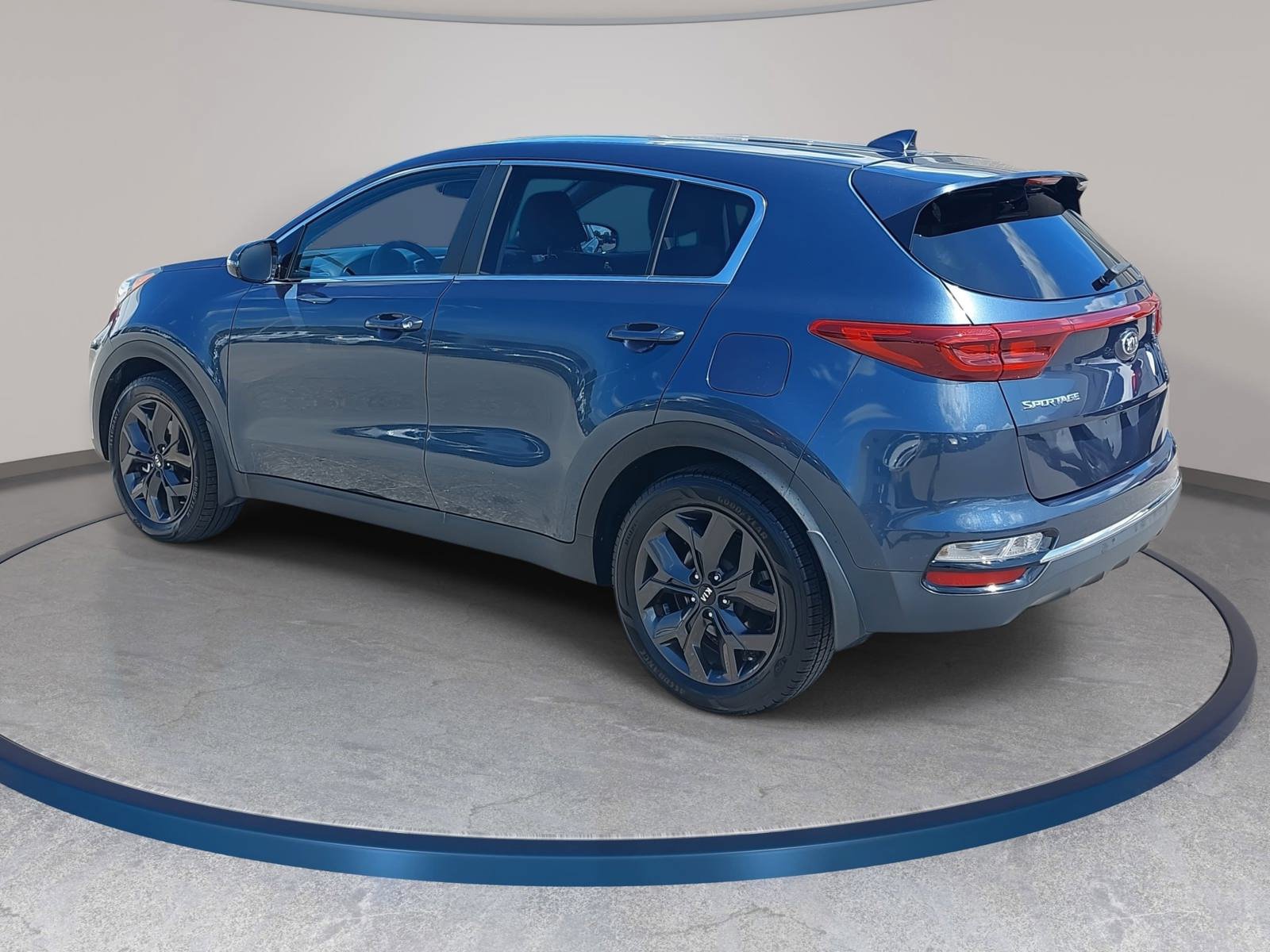 Used 2022 Kia Sportage LX w/ LX FWD Value Edition Package image 7