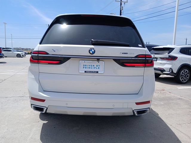 New 2027 BMW X7 xDrive40i w/ Premium Package AWD/4WD image 8