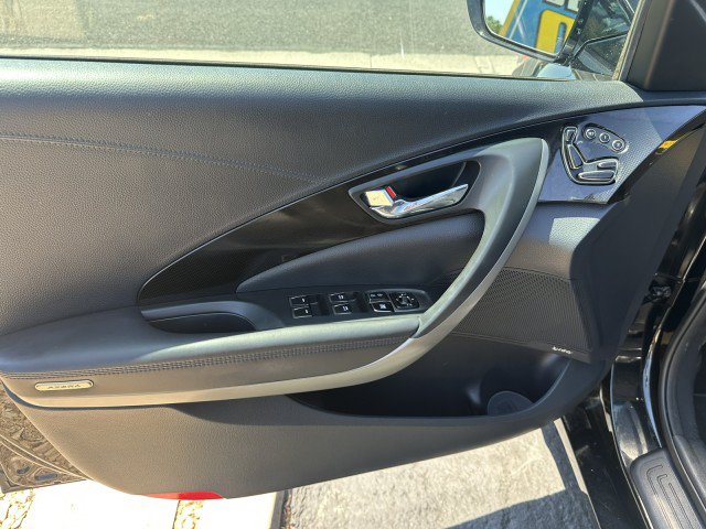 Used 2013 Hyundai Azera w/ Technology Pkg FWD image 10